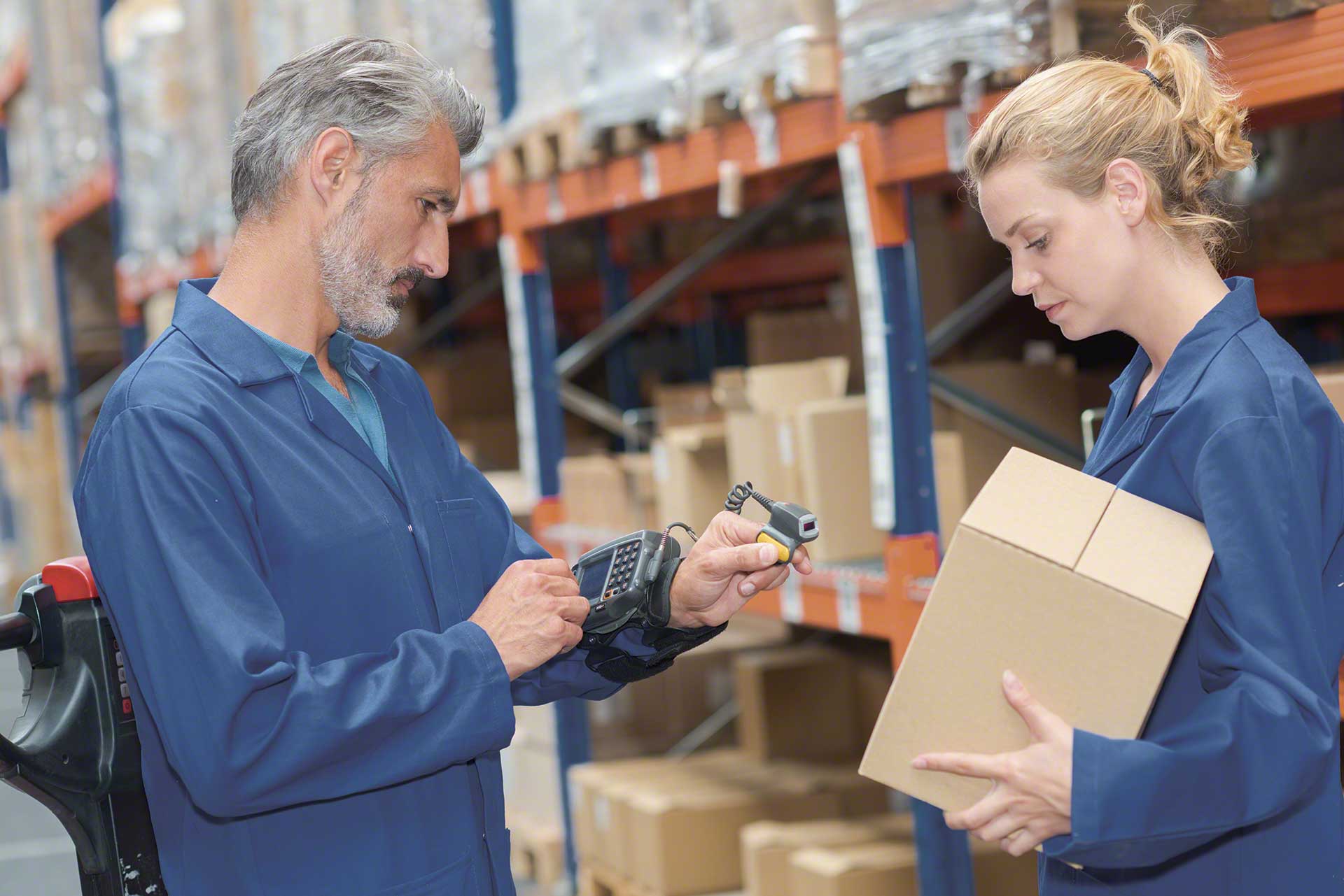 Augmented Reality und Wearables befördern die Logistik in ein neues Zeitalter Augmented Reality und Wearables befördern die Logistik in ein neues Zeitalter