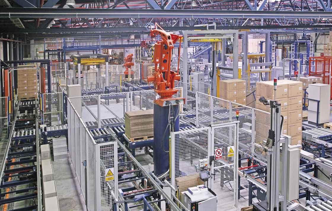 In Hochleistungslagern ist die Automatisierung, sowohl in der Verwaltung als auch im Betrieb, unerlässlich