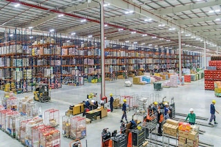 Engagierte Logistikmitarbeiter
