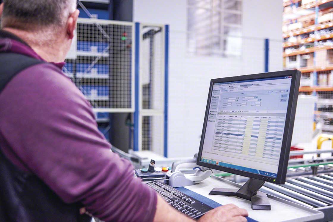 In der Industrie 4.0 gewinnt cloudbasierte Software immer mehr an Bedeutung In der Industrie 4.0 gewinnt cloudbasierte Software immer mehr an Bedeutung