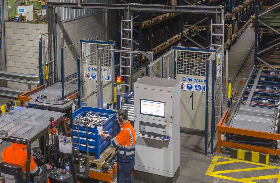 Die Produktionslogistik zielt darauf ab, die Lead Time eines Produkts zu verkürzen