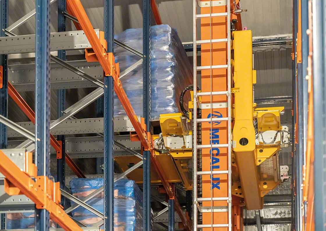 Regalbediengeräte für Paletten müssen über einen Plan zur vorbeugenden Instandhaltung verfügen, um mögliche Fehlfunktionen zu vermeiden Regalbediengeräte für Paletten müssen über einen Plan zur vorbeugenden Instandhaltung verfügen, um mögliche Fehlfunktionen zu vermeiden