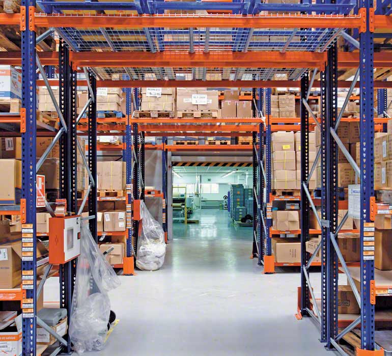 Lager eines Logistikunternehmens