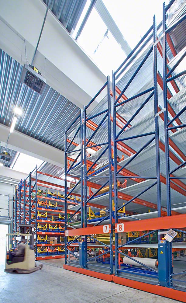 Luxoro's Movirack mobile racks offer direct access
