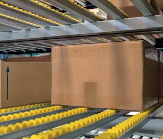 Mecalux montiert Regal- und Fördersystem für FS.COM Mecalux montiert Regal- und Fördersystem für FS.COM