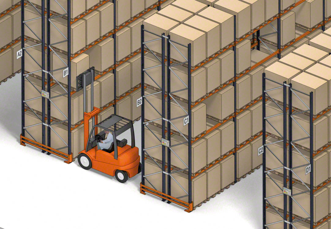 Lager mit erdbebensicheren Regalen in Italien für Bomi Group