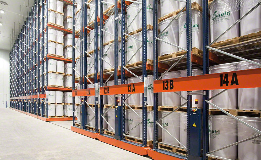 Movirack- und Einfahrregale für die Tiefkühllager von Nufri