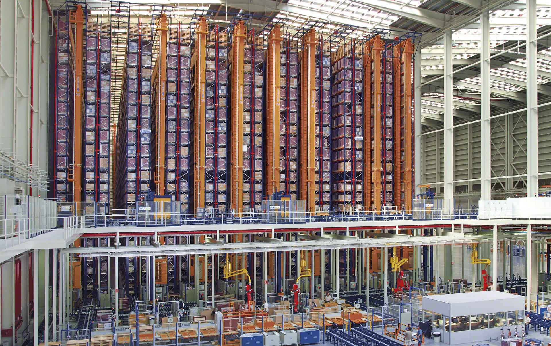 Porcelanosa Grupo: strategische Erweiterung des Lagers von Venis um 95.000 Paletten