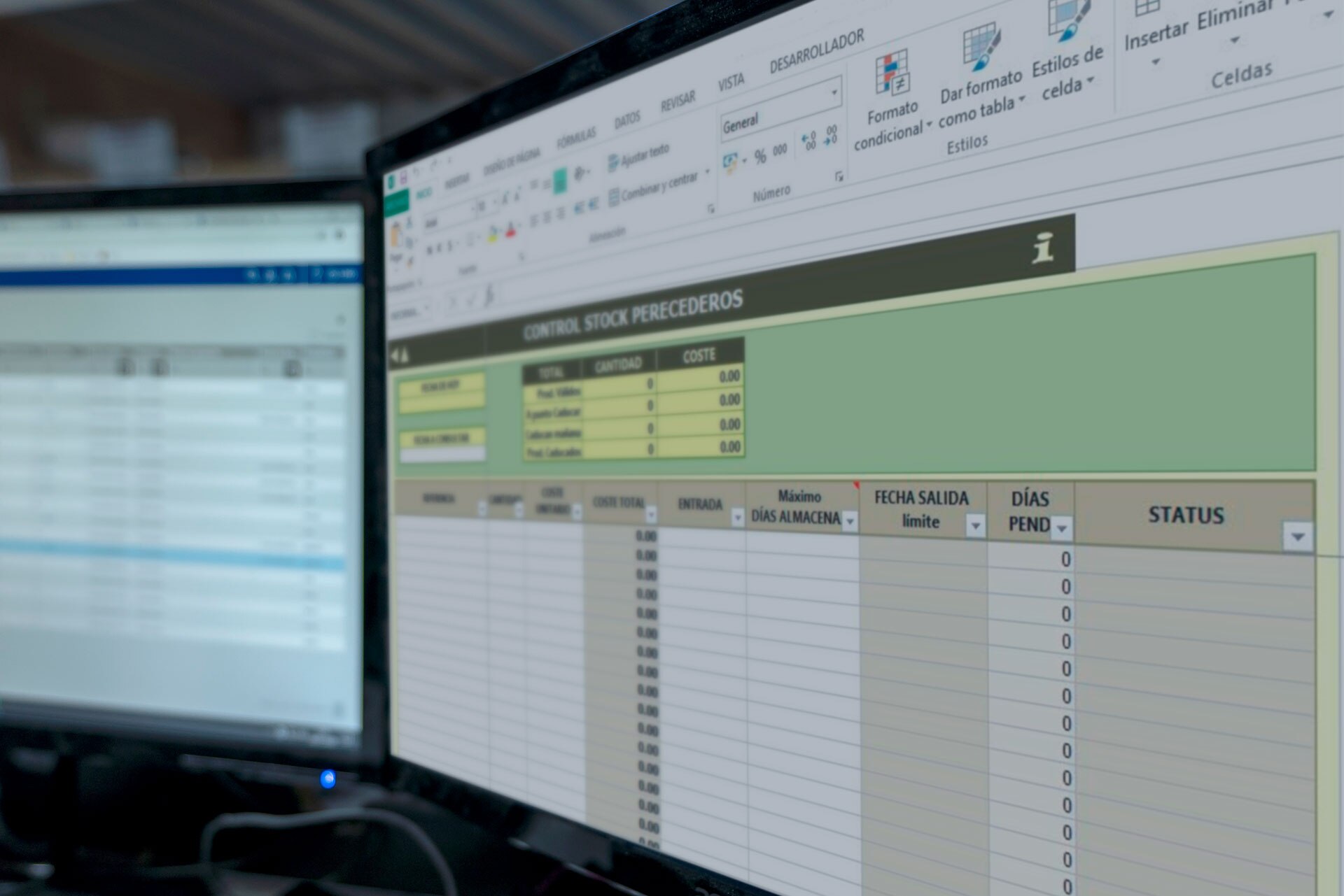 Es gibt Tools wie Excel, die die Berechnung der Bestandsdeckung teilweise automatisieren
