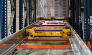 The Pallet Shuttle system incorporates sensors to handle all types of pallets The Pallet Shuttle system incorporates sensors to handle all types of pallets