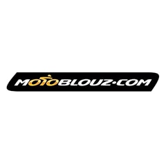Vier Ebenen zur Zusammenstellung von Online-Aufträgen im Lager von Motoblouz.com