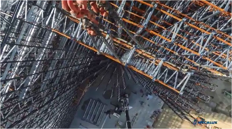 Konstruktion eines automatischen Tiefkühllagers mit Multishuttle - Timelapse Konstruktion eines automatischen Tiefkühllagers mit Multishuttle - Timelapse