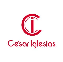 Reinigungs- und Lebensmittel in einem neuen Lager von César Iglesias