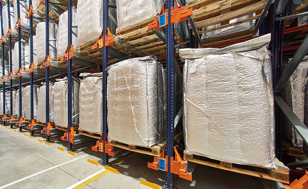 Das neue Lager der Logistikfirma Katoen Natie in Italien Das neue Lager der Logistikfirma Katoen Natie in Italien