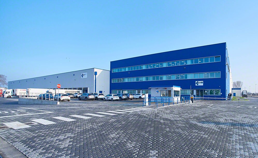 Das Lager der Bomi Group in Spino d'Adda (Norditalien)