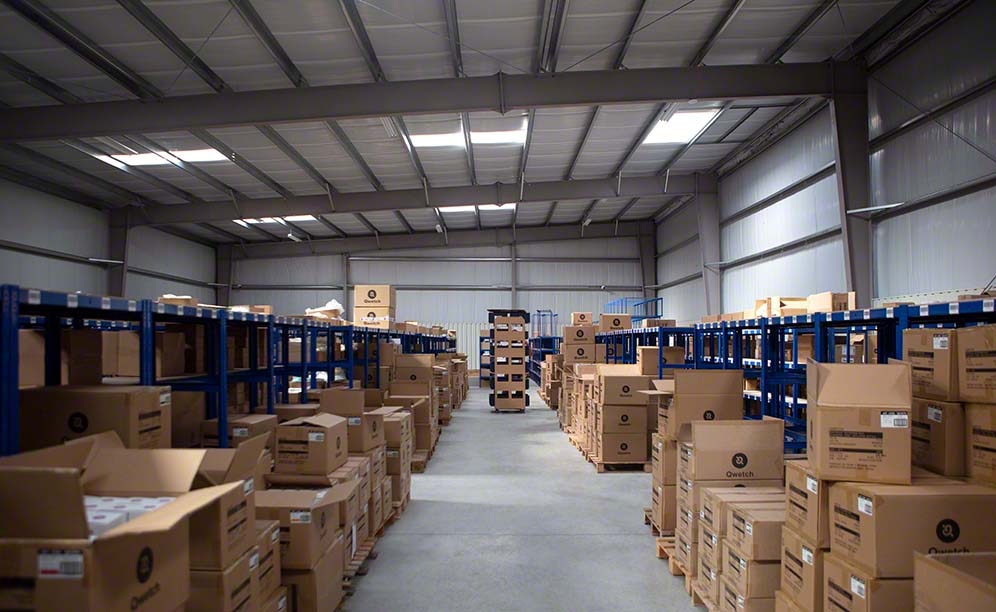 La Ruche Logistique verwaltet die Produkte von E-Commerce-Unternehmen in seinem Lager
