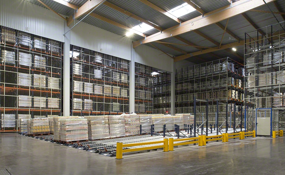 Das Lager des Logistikunternehmens Groupe Alainé in Frankreich Das Lager des Logistikunternehmens Groupe Alainé in Frankreich