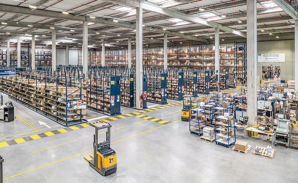 Der Elektrofachhändler Rexel eröffnet ein neues Lager in Frankreich Der Elektrofachhändler Rexel eröffnet ein neues Lager in Frankreich