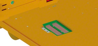 Die Stromabnehmer werden zum automatischen Aufladen des Shuttles verwendet