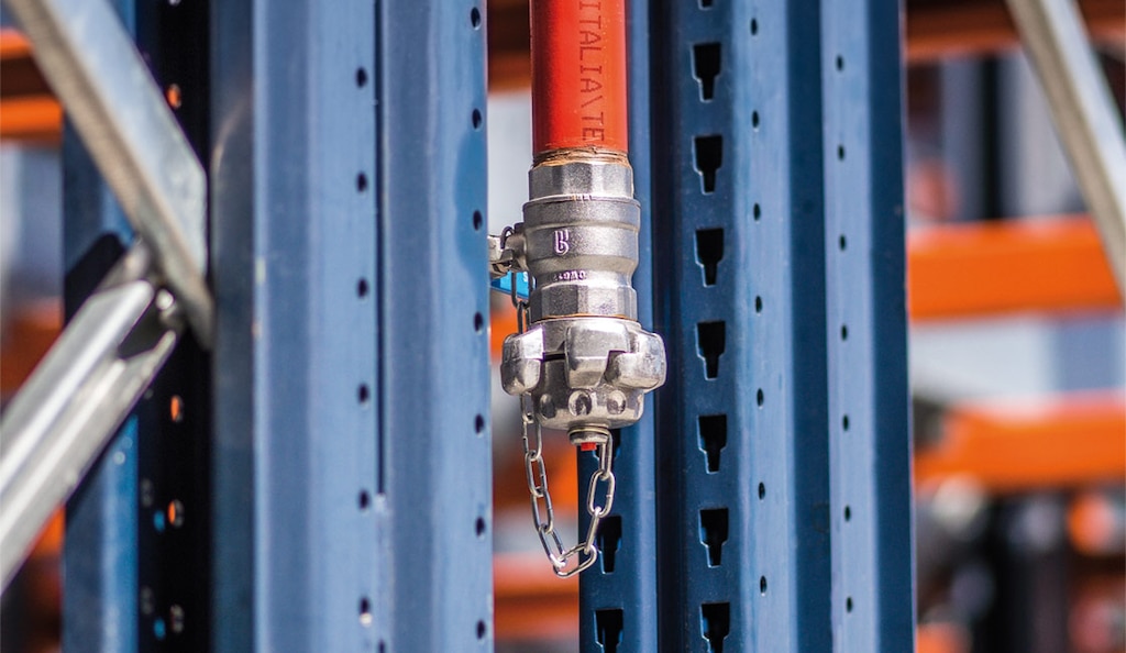 Automatische Sprinkleranlagen basieren auf einem anderen Löschprinzip als der Erstickung