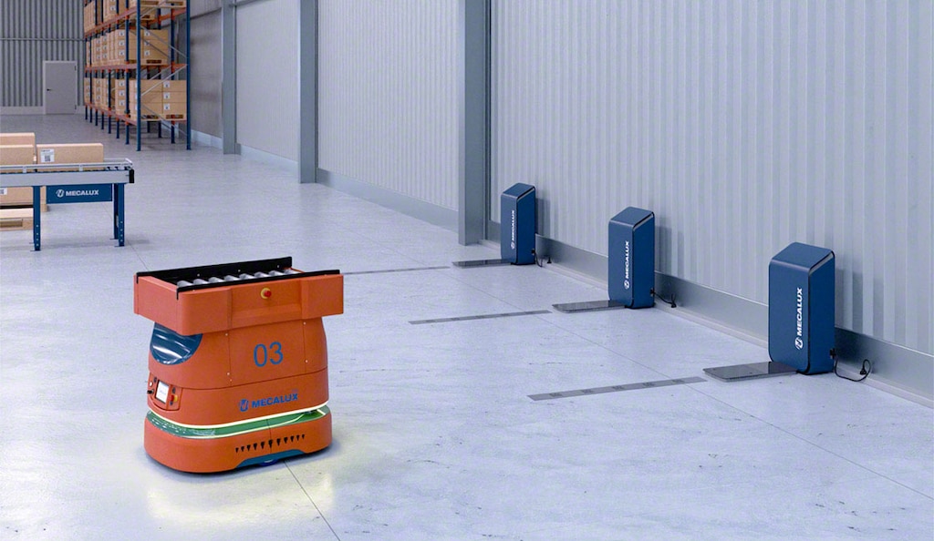 Das induktive Laden erfordert keine Kabel oder Anschlusspunkte, was den täglichen Gebrauch erleichtert