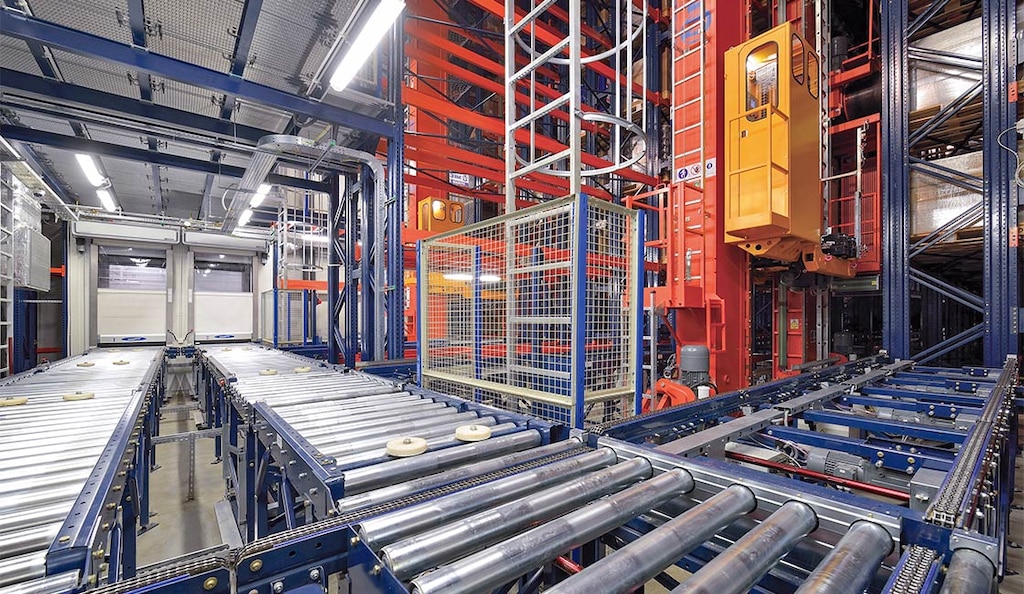 Das selbsttragende automatische Lager von Takeda in Polen nutzt ein Stickstoff-Inertisierungssystem, um den Sauerstoffgehalt unter 15 % zu halten