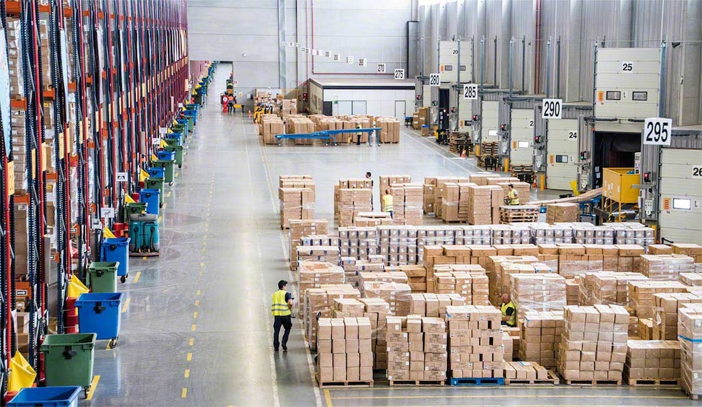 Die Kapillarverteilung beginnt mit dem Empfang der Produkte in den Zwischenlagern