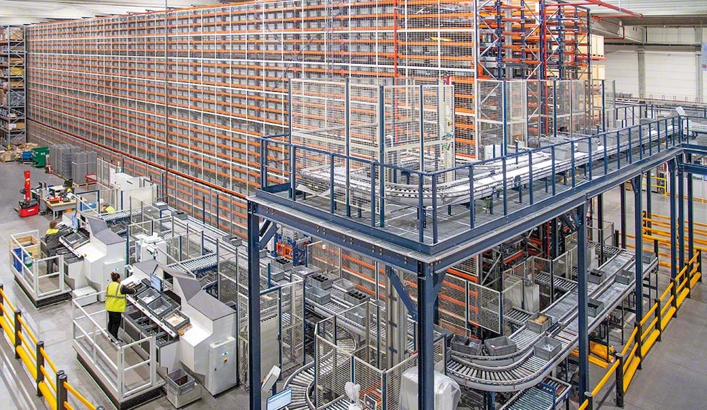Die Manitou Group hat ein automatisches Lager installiert, um die Kommissionierung von Ersatzteilen zu beschleunigen