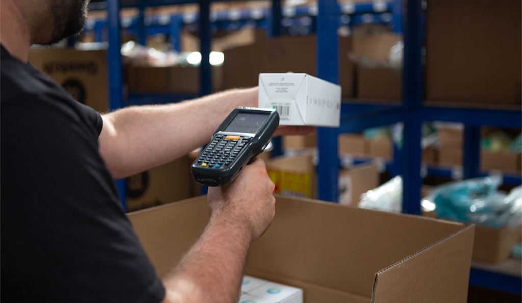 Logistikdienstleister müssen den genauen Standort der Produkte ihrer Kunden kennen
