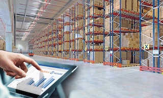 Die Bestandszuweisung umfasst die Entscheidung, wie der verfügbare Bestand innerhalb des Logistiknetzwerks verteilt werden soll