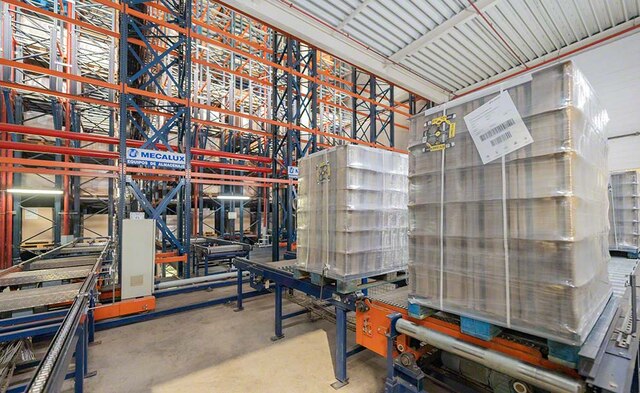 Automatisches Lager des führenden Verpackungsunternehmens Alzamora Group Automatisches Lager des führenden Verpackungsunternehmens Alzamora Group