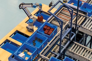 Kommissionierroboter erleichtern die sichere Handhabung empfindlicher Produkte in der Pharmaindustrie