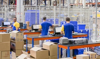 Mehrwertdienste - Value Added Services (VAS) Mehrwertdienste - Value Added Services (VAS)