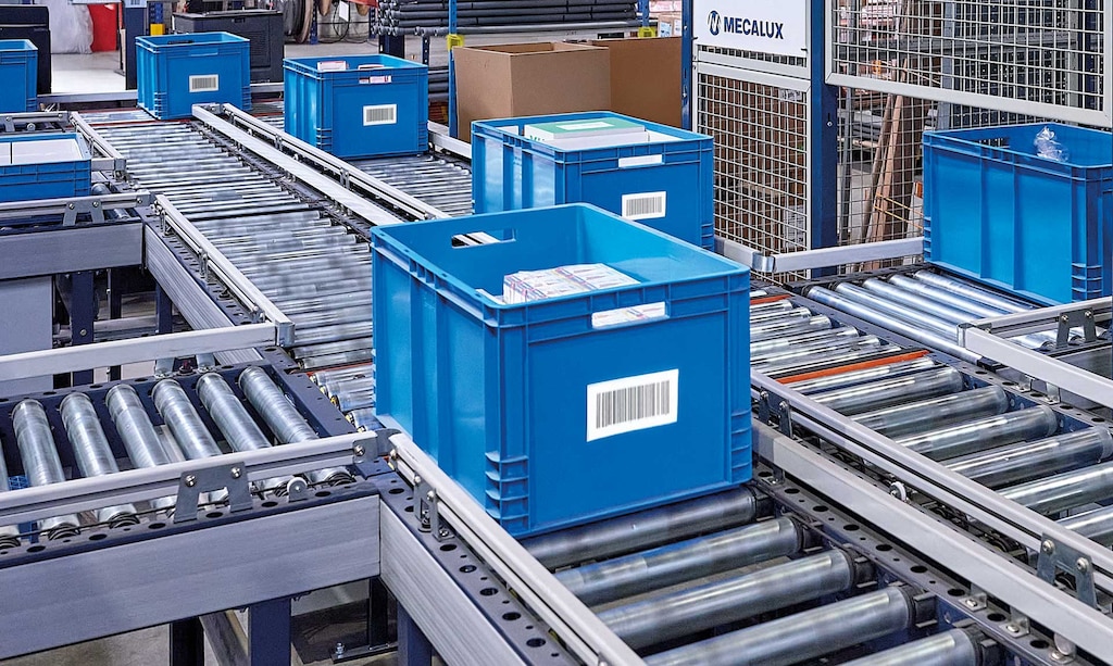 Ray Stanton Avery erfand das selbstklebende Etikett in 1935