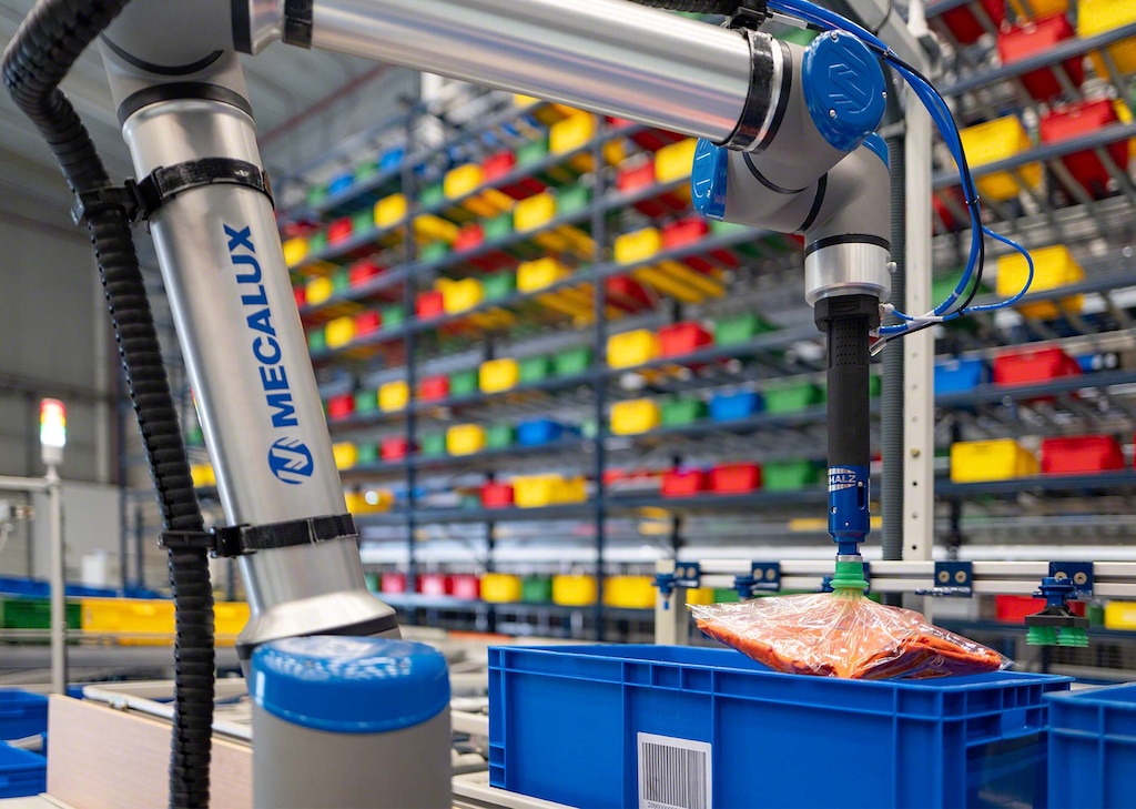 Die kollaborativen Roboter sind in der Lage, ein breites Spektrum an Artikeln zu kommissionieren