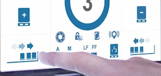 Mit der Kompaktierungsfunktion können die Paletten am Anfang oder Ende des Kanals gruppiert werden