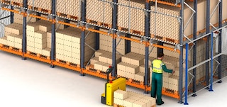 Schutz der Kommissioniergänge der Paletten-Shuttle-Regale