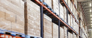 Easy Logistique: etwa 100.000 Paletten mit Wohnmöbeln